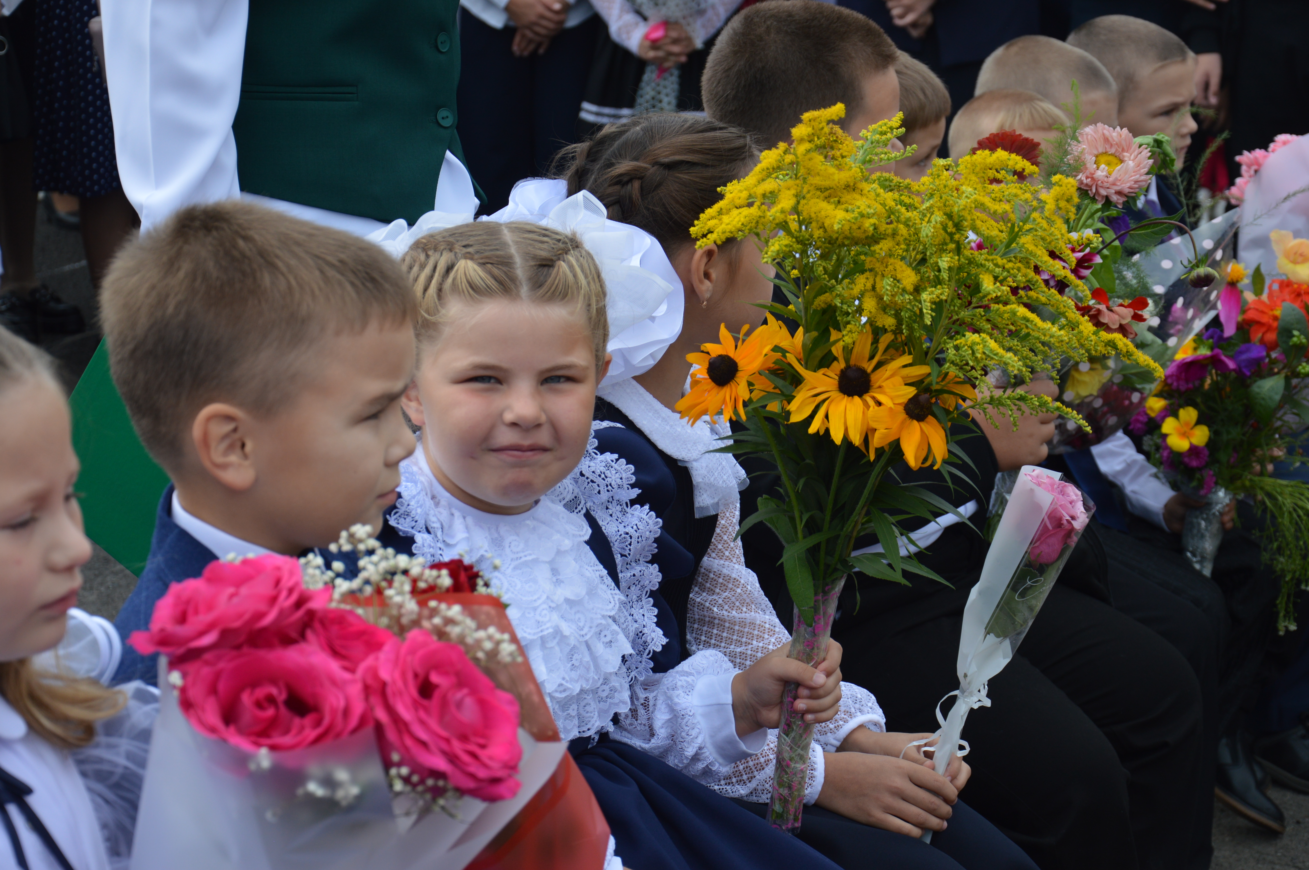 День знаний-2025: вперёд, в Страну выученных уроков и отличных оценок!.